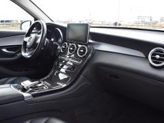 https://www.autoroyal.es/media/com_expautospro/images/big/turismos_todo_terrenos_y_furgonetas_mercedes_glc_64106152ed6c3.JPG