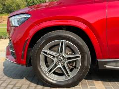https://www.autoroyal.es/media/com_expautospro/images/big/turismos_todo_terrenos_y_furgonetas_mercedes_gle_6a7f489871ed7.jpeg