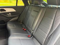 https://www.autoroyal.es/media/com_expautospro/images/big/turismos_todo_terrenos_y_furgonetas_mercedes_gle_6a7f48a12a77a.jpeg