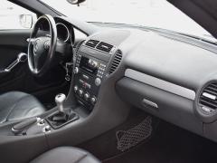 https://www.autoroyal.es/media/com_expautospro/images/big/turismos_todo_terrenos_y_furgonetas_mercedes_slk_200_6602f6c58a7be.JPG