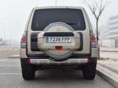 https://www.autoroyal.es/media/com_expautospro/images/big/turismos_todo_terrenos_y_furgonetas_mitsubishi_montero_6749f67999edb.JPG