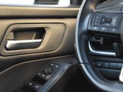 https://www.autoroyal.es/media/com_expautospro/images/big/turismos_todo_terrenos_y_furgonetas_nissan_qashqai_69dd0b52195e5.JPG