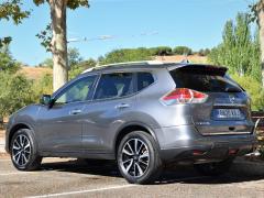 https://www.autoroyal.es/media/com_expautospro/images/big/turismos_todo_terrenos_y_furgonetas_nissan_x_trail_5f64894a2c425.JPG