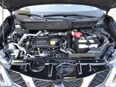 https://www.autoroyal.es/media/com_expautospro/images/big/turismos_todo_terrenos_y_furgonetas_nissan_x_trail_62d047d9013a4.JPG