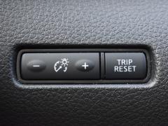 https://www.autoroyal.es/media/com_expautospro/images/big/turismos_todo_terrenos_y_furgonetas_nissan_x_trail_66f1a118a4428.JPG