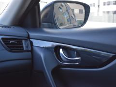 https://www.autoroyal.es/media/com_expautospro/images/big/turismos_todo_terrenos_y_furgonetas_nissan_x_trail_66f1a11f73fa3.JPG