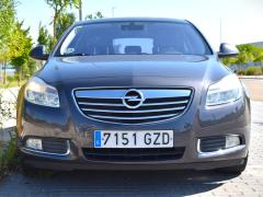 https://www.autoroyal.es/media/com_expautospro/images/big/turismos_todo_terrenos_y_furgonetas_opel_insignia_6a677a4462a99.JPG
