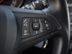 https://www.autoroyal.es/media/com_expautospro/images/big/turismos_todo_terrenos_y_furgonetas_opel_zafira_61af4256e0bef.JPG