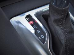 https://www.autoroyal.es/media/com_expautospro/images/big/turismos_todo_terrenos_y_furgonetas_opel_zafira_61af4259239a7.JPG