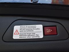 https://www.autoroyal.es/media/com_expautospro/images/big/turismos_todo_terrenos_y_furgonetas_peugeot_5f2a9fabcfde9.JPG