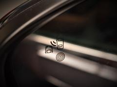 https://www.autoroyal.es/media/com_expautospro/images/big/turismos_todo_terrenos_y_furgonetas_peugeot_60b8bad0e1b6e.JPG