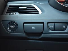 https://www.autoroyal.es/media/com_expautospro/images/big/turismos_todo_terrenos_y_furgonetas_peugeot_60b8badac0f47.JPG