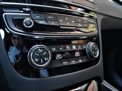 https://www.autoroyal.es/media/com_expautospro/images/big/turismos_todo_terrenos_y_furgonetas_peugeot_60b8badaf41de.JPG