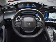 https://www.autoroyal.es/media/com_expautospro/images/big/turismos_todo_terrenos_y_furgonetas_peugeot_6189520db8051.JPG