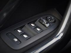 https://www.autoroyal.es/media/com_expautospro/images/big/turismos_todo_terrenos_y_furgonetas_peugeot_62fe5bcadfbec.JPG