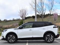 https://www.autoroyal.es/media/com_expautospro/images/big/turismos_todo_terrenos_y_furgonetas_peugeot_6415b4780f11c.JPG
