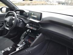 https://www.autoroyal.es/media/com_expautospro/images/big/turismos_todo_terrenos_y_furgonetas_peugeot_6415b47f33365.JPG