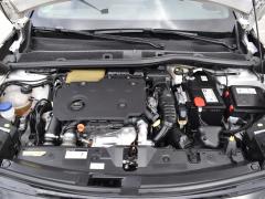 https://www.autoroyal.es/media/com_expautospro/images/big/turismos_todo_terrenos_y_furgonetas_peugeot_6415b48074d68.JPG