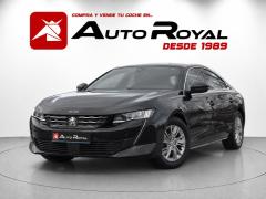 https://www.autoroyal.es/media/com_expautospro/images/big/turismos_todo_terrenos_y_furgonetas_peugeot_6a3d63b900c4e.jpeg