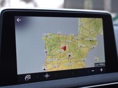 https://www.autoroyal.es/media/com_expautospro/images/big/turismos_todo_terrenos_y_furgonetas_peugeot_lm_62ce99c6a9cbf.JPG