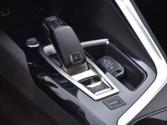 https://www.autoroyal.es/media/com_expautospro/images/big/turismos_todo_terrenos_y_furgonetas_peugeot_lm_62ce99d3ed006.JPG