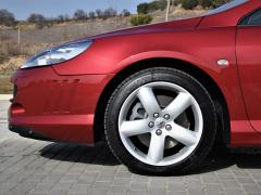 https://www.autoroyal.es/media/com_expautospro/images/big/turismos_todo_terrenos_y_furgonetas_peugeot_montecarlo_62055a2daa615.JPG
