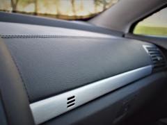https://www.autoroyal.es/media/com_expautospro/images/big/turismos_todo_terrenos_y_furgonetas_peugeot_montecarlo_62055a3243903.JPG