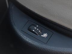 https://www.autoroyal.es/media/com_expautospro/images/big/turismos_todo_terrenos_y_furgonetas_peugeot_montecarlo_62055a3706393.JPG