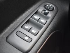 https://www.autoroyal.es/media/com_expautospro/images/big/turismos_todo_terrenos_y_furgonetas_peugeot_nuevo_rifter_6964e0a13b5f0.JPG