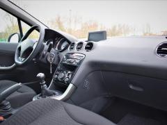 https://www.autoroyal.es/media/com_expautospro/images/big/turismos_todo_terrenos_y_furgonetas_peugeot_y_601943ed27800.JPG