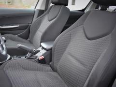 https://www.autoroyal.es/media/com_expautospro/images/big/turismos_todo_terrenos_y_furgonetas_peugeot_y_601943eeaf910.JPG