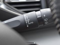 https://www.autoroyal.es/media/com_expautospro/images/big/turismos_todo_terrenos_y_furgonetas_peugeot_y_62b097878aeca.JPG