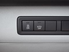 https://www.autoroyal.es/media/com_expautospro/images/big/turismos_todo_terrenos_y_furgonetas_peugeot_y_62b0979329d67.JPG