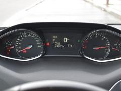 https://www.autoroyal.es/media/com_expautospro/images/big/turismos_todo_terrenos_y_furgonetas_peugeot_y_639a01e4392ad.JPG