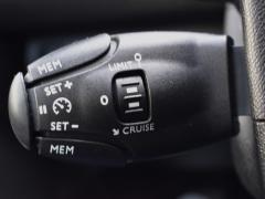 https://www.autoroyal.es/media/com_expautospro/images/big/turismos_todo_terrenos_y_furgonetas_peugeot_y_6a0d81e48836b.JPG