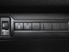 https://www.autoroyal.es/media/com_expautospro/images/big/turismos_todo_terrenos_y_furgonetas_peugeot_y_6a0d81e4d77c5.JPG