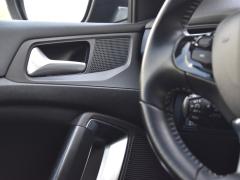 https://www.autoroyal.es/media/com_expautospro/images/big/turismos_todo_terrenos_y_furgonetas_peugeot_y_6a0d81f543f42.JPG