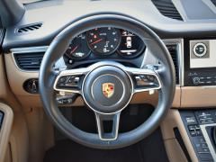 https://www.autoroyal.es/media/com_expautospro/images/big/turismos_todo_terrenos_y_furgonetas_porsche_macan_6197ca183c563.JPG
