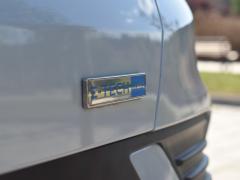 https://www.autoroyal.es/media/com_expautospro/images/big/turismos_todo_terrenos_y_furgonetas_renault_arkana_6881f2bf34958.JPG