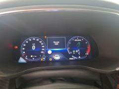 https://www.autoroyal.es/media/com_expautospro/images/big/turismos_todo_terrenos_y_furgonetas_renault_arkana_6a872a16dd3c9.jpg