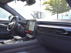 https://www.autoroyal.es/media/com_expautospro/images/big/turismos_todo_terrenos_y_furgonetas_renault_austral_6ab6a59e82856.JPG