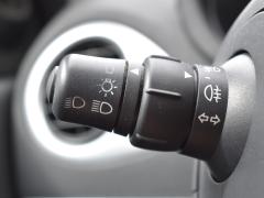 https://www.autoroyal.es/media/com_expautospro/images/big/turismos_todo_terrenos_y_furgonetas_renault_clio_668d77670cd77.JPG