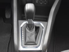 https://www.autoroyal.es/media/com_expautospro/images/big/turismos_todo_terrenos_y_furgonetas_renault_clio_6ac0e993e012b.JPG