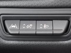 https://www.autoroyal.es/media/com_expautospro/images/big/turismos_todo_terrenos_y_furgonetas_renault_clio_6ac0e99913911.JPG