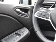 https://www.autoroyal.es/media/com_expautospro/images/big/turismos_todo_terrenos_y_furgonetas_renault_clio_6ac0e99b7bdee.JPG