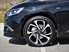 https://www.autoroyal.es/media/com_expautospro/images/big/turismos_todo_terrenos_y_furgonetas_renault_grand_scenic_622f922645372.JPG