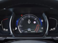 https://www.autoroyal.es/media/com_expautospro/images/big/turismos_todo_terrenos_y_furgonetas_renault_grand_scenic_622f922683f91.JPG