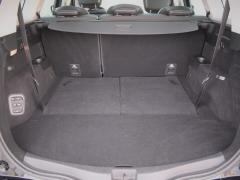 https://www.autoroyal.es/media/com_expautospro/images/big/turismos_todo_terrenos_y_furgonetas_renault_grand_scenic_622f922fabd7e.JPG