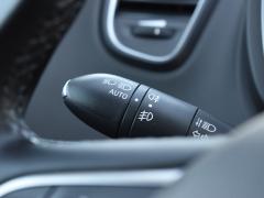 https://www.autoroyal.es/media/com_expautospro/images/big/turismos_todo_terrenos_y_furgonetas_renault_grand_scenic_63849316c7c11.JPG