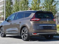 https://www.autoroyal.es/media/com_expautospro/images/big/turismos_todo_terrenos_y_furgonetas_renault_grand_scenic_6635223e591ac.JPG